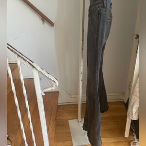 Free people wide legged jeans, blk denim, gently worn low rise
